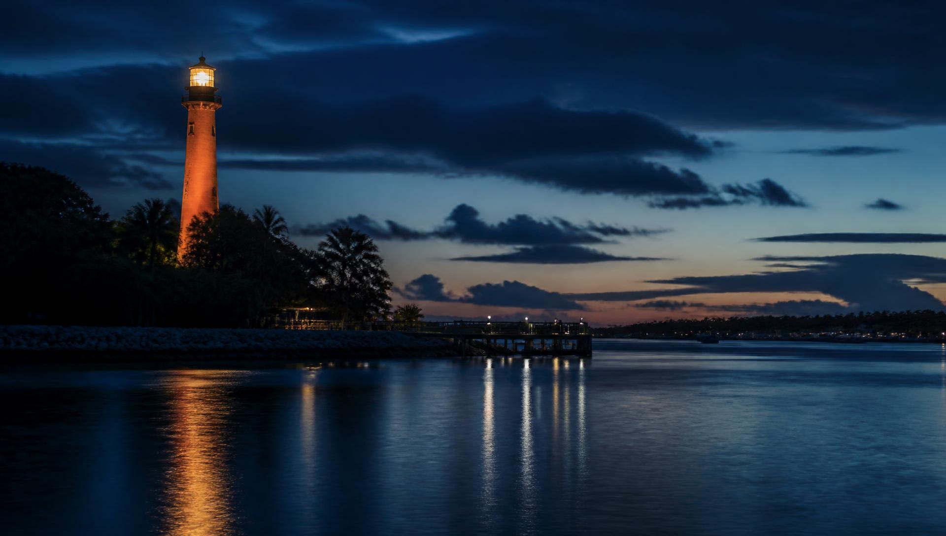 Jupiter Inlet Lighthouse at dusk near the Butler Law Group office in Jupiter, Florida